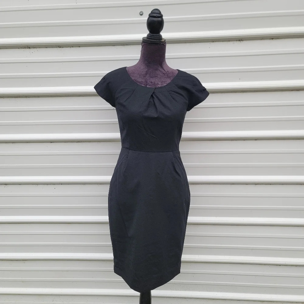J. CREW super 120 Wool Women’s V Neck Cap Sleeve Black Classic Dress Lined Sz 0